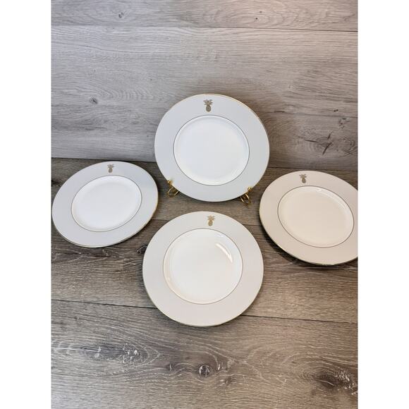 Wedgwood Vera Wang 9” Gray Pineapple Gold Trim Accent Salad Plate-Set Of 4 - Picture 1 of 7